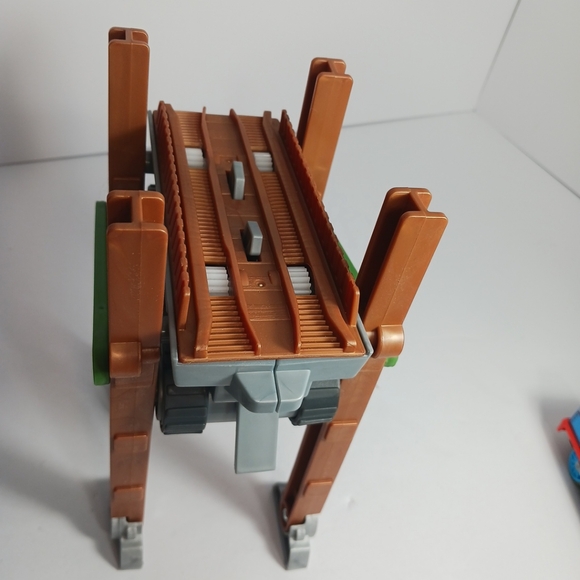 Thomans & Friends Walking Bridge Replacement Fisher-Price 2020 Parts Replacement - Picture 4 of 5